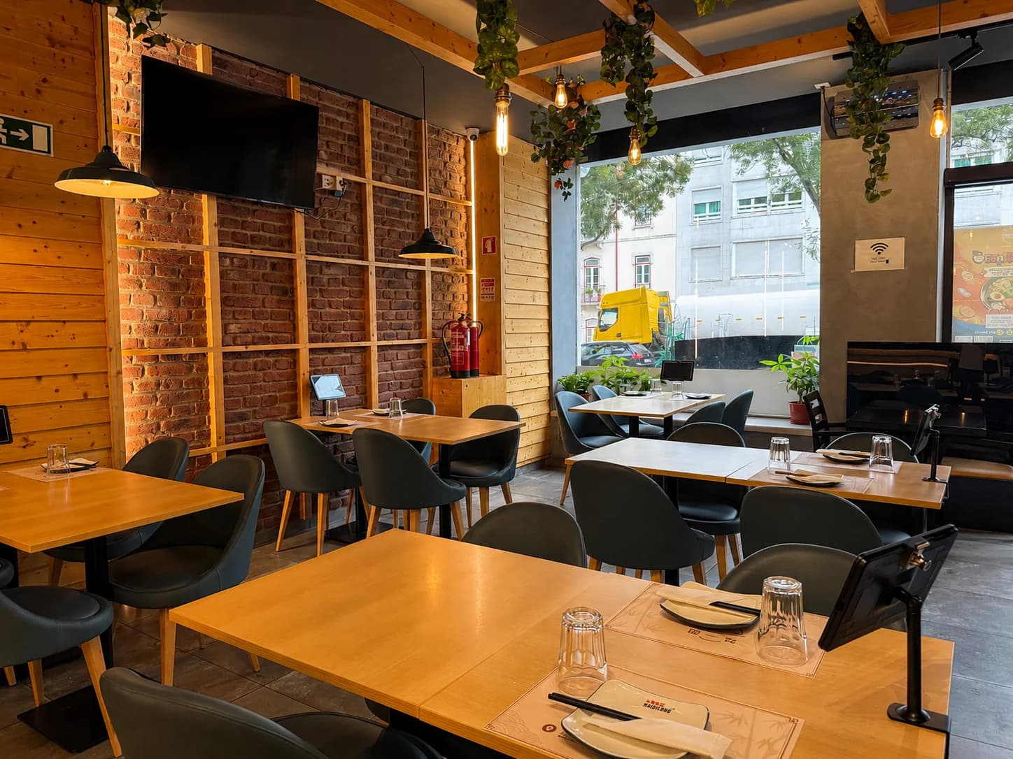 House Noodles restaurant interior 4